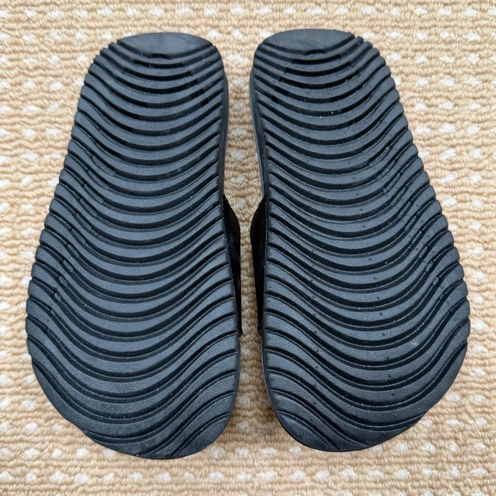NEW Nike Kids Black Kawa Slides Size 12